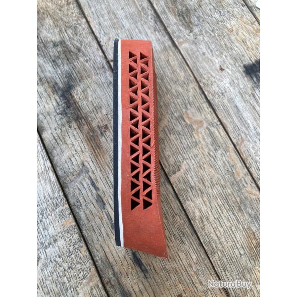 Plaque de couche alv�ol�e rouge 26mm fusil profil chasse plate