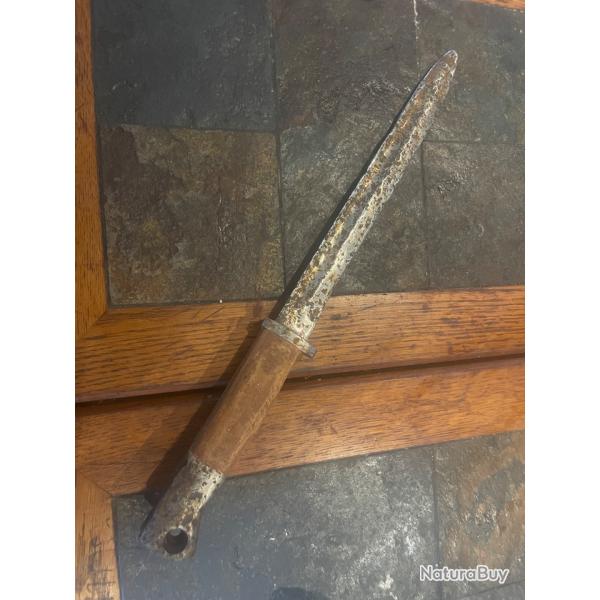 Pi�ce de terrain ba�onnette allemande 98k deuxi�me type 39/45