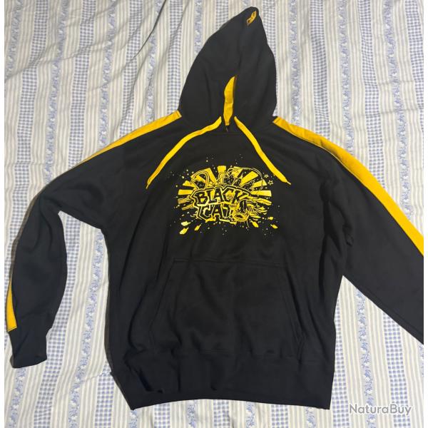 SWEAT � CAPUCHE BLACK CAT - TAILLE XL - �TAT NEUF