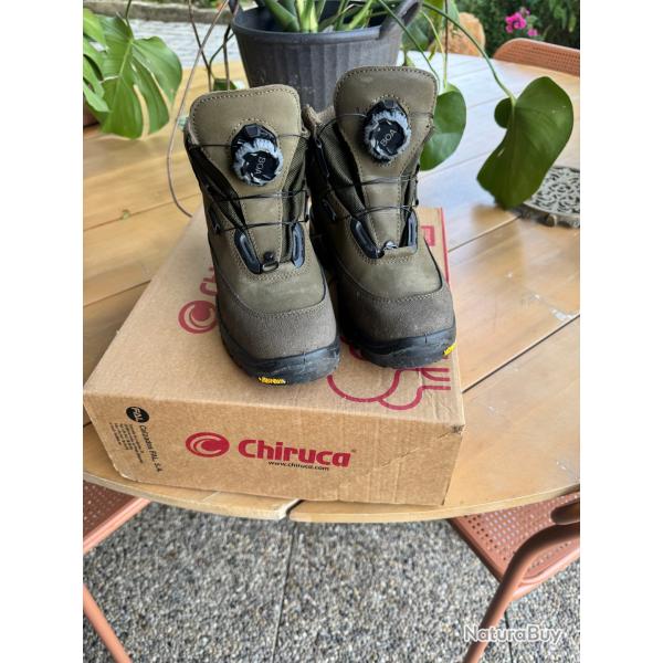 chaussures CHIRUCA GORE TEX