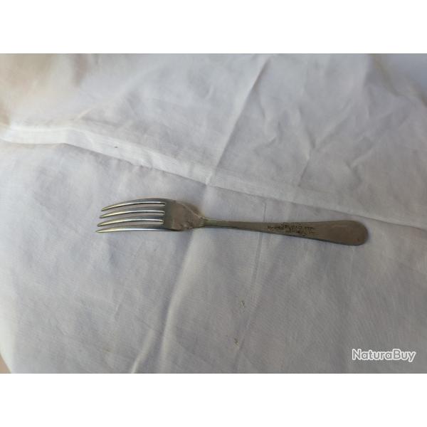 WW2 ANGLETERRE FOURCHETTE MILITAIRE ANGLAISE DU NAAFI NAVY AVEC SES MARQUAGES 39-45