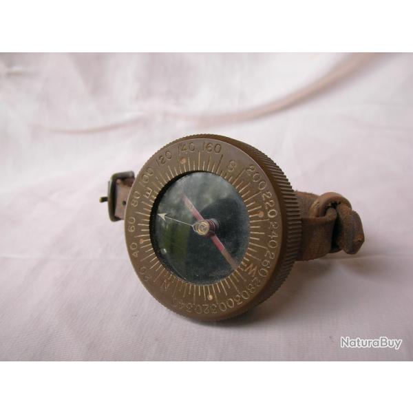 WW2 US BOUSSOLE DE POIGNE MILITAIRE AMRICAINE L2-44 AVEC BRACELET EN CUIR ( 39-45 )