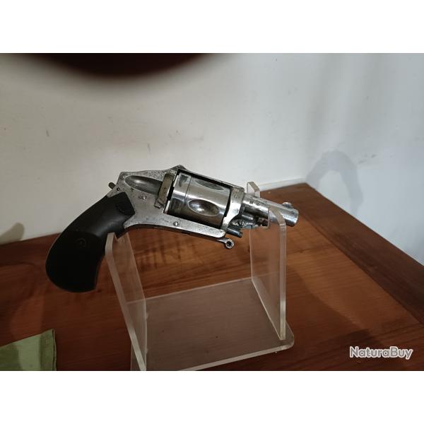 Hamerless en calibre 8,92.