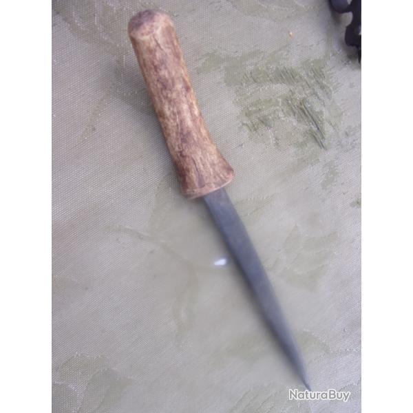 reproduction d'outil n�olithique 33,5 cm