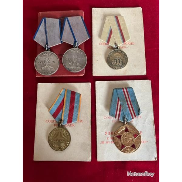 URSS, lot 5 m�dailles avec documents ( m�me personne)