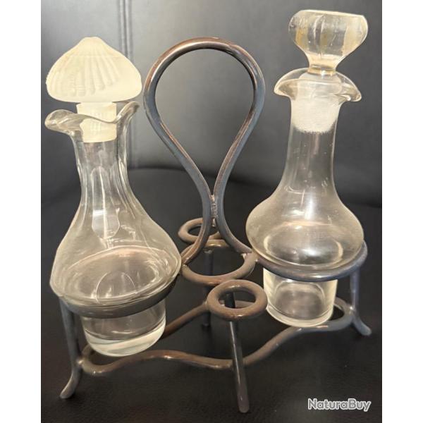 Huilier-vinaigrier ancien