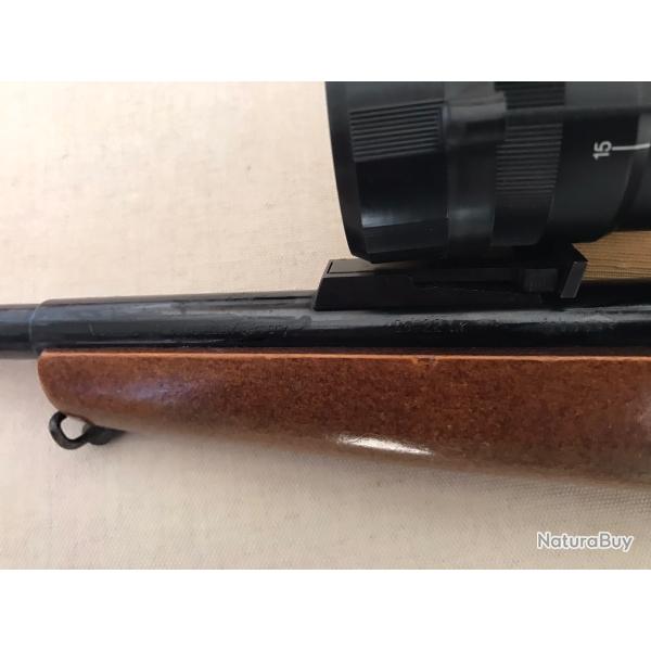 Vds carabine 22lr VOERE semi auto avec lunette Stoeger 4-16x40 .