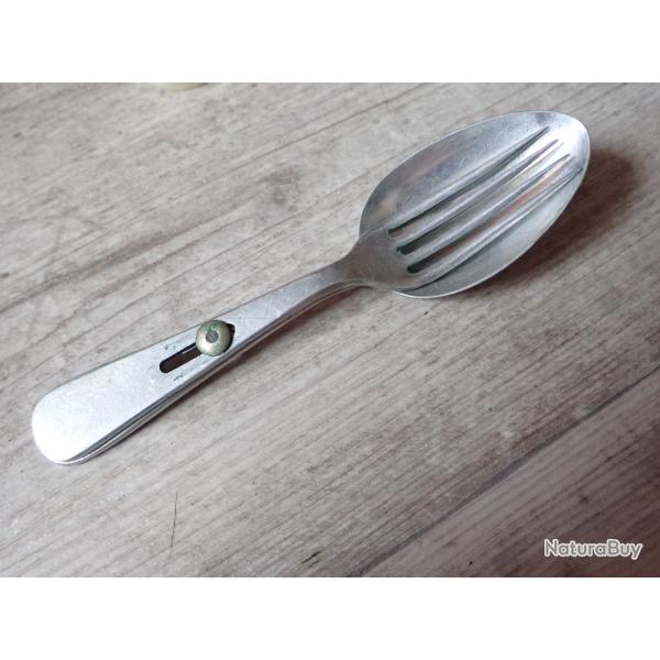 Couverts arm�e suisse - WENGER (2/4)