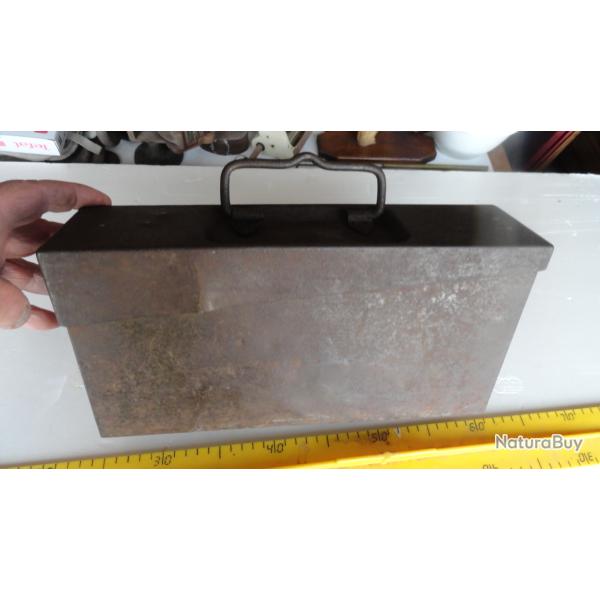 Caisse � munitions marqu�e  E3  37 ...PRIX EN BAISSE