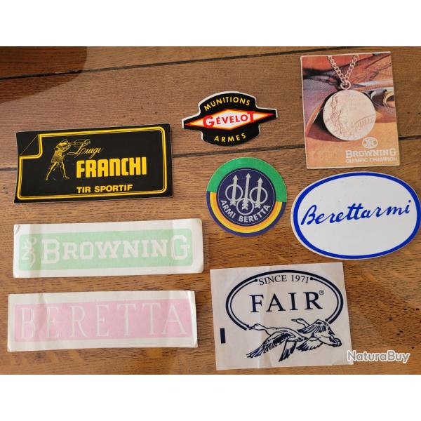Lot d'autocollants de chasse , armes,tir