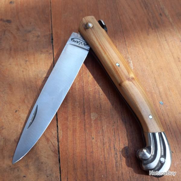 Couteau OC�AN DAUPHIN par Pierre Dugourd Manche en GEN�VRIER