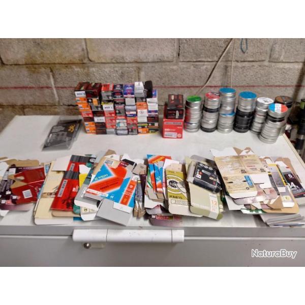 �norme  lot de boites tout mod�les VIDES