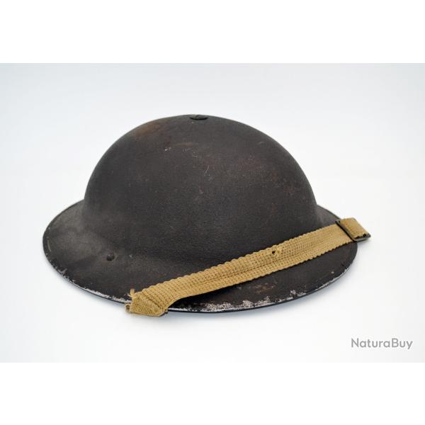 Casque Anglais MKII 1940 - Coque � jonc acier, peinture kaki (95 %)