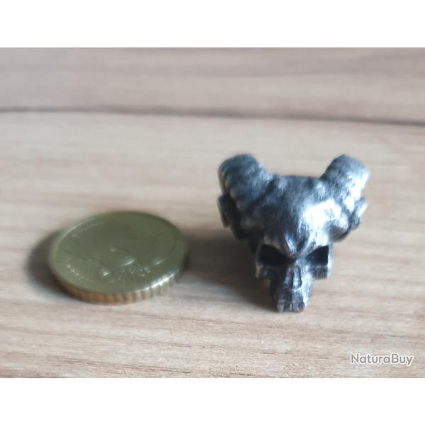 Perle bead paracorde cr�ne de demon/cornes de b�lier