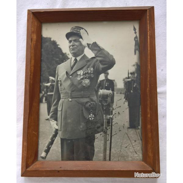 Photo d�dicac�e Mar�chal Juin