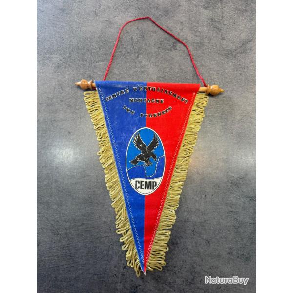 fanion militaire CEMP Centre d'Entra�nement Montagne