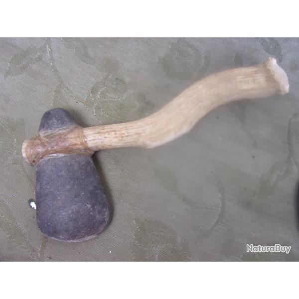 reproduction hache  nolithique 33 cm