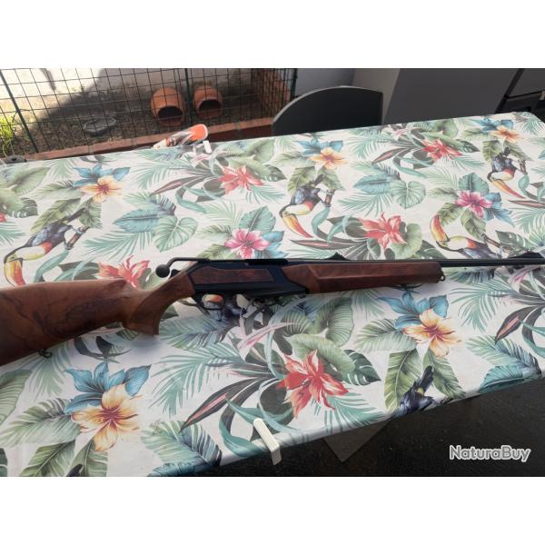 Carabine Browning Maral 30.06 avec malette et sabot neuf.