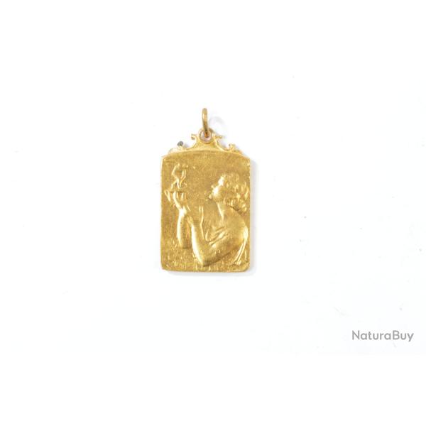 M�daille Cross final du 7 decembre 1947, journal LE SOIR