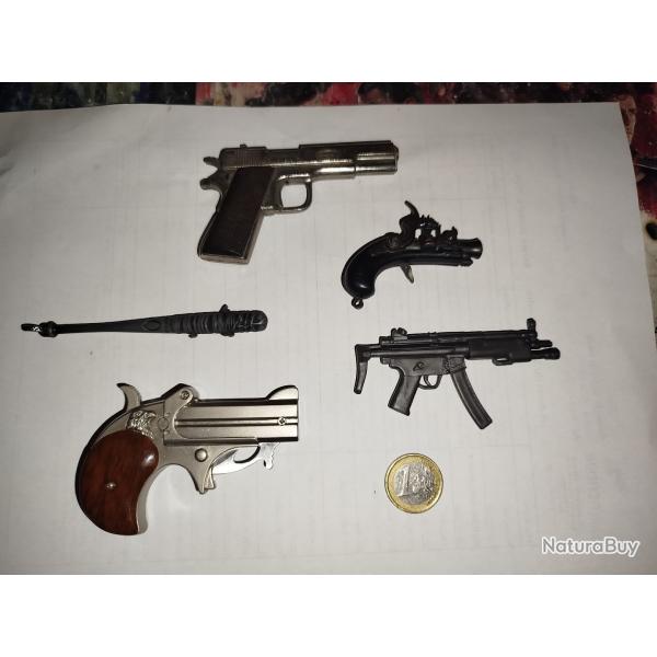 Lot de 5 Jouets a Amorces et Repliques Miniatures Metal et Plastique