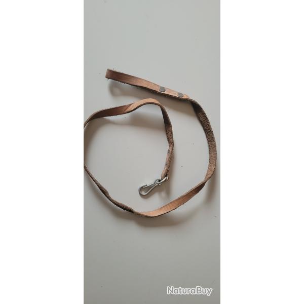 Dragonne Makarov ou arme de poing russe ou pays de l'est