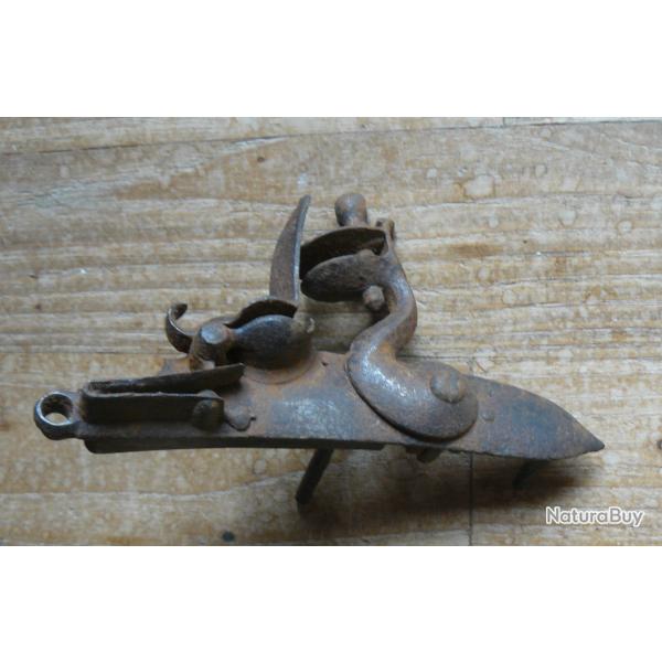 Platine a silex compl�te