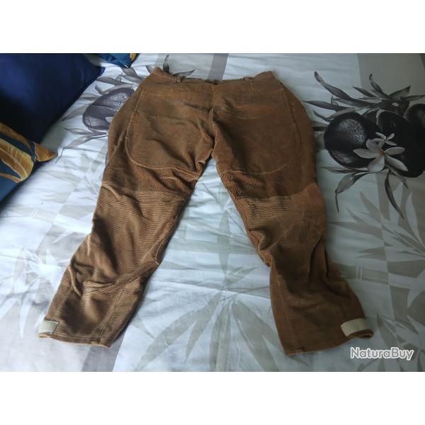 vend pantalon de V�nerie Velour demi-Saumur ventre de biche