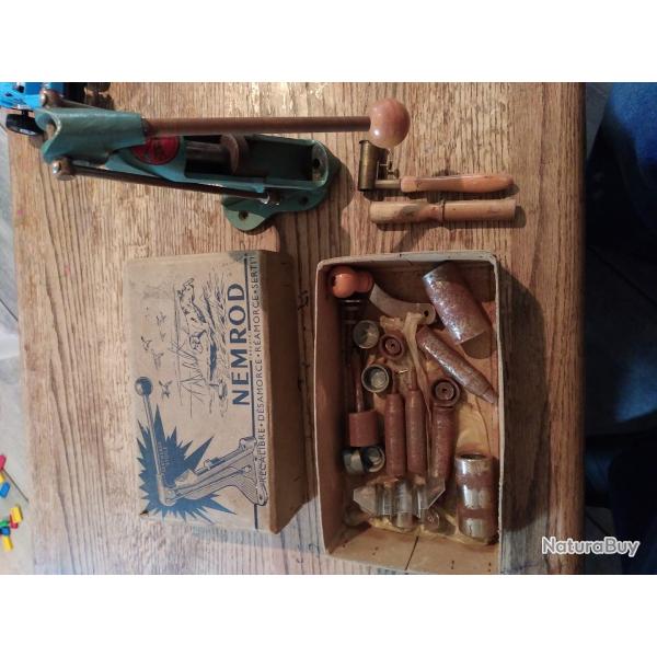 Sertisseur, recalibreur, d�samorceur, r�amorceur Nemrod avec bo�te d origine en parfait �tat