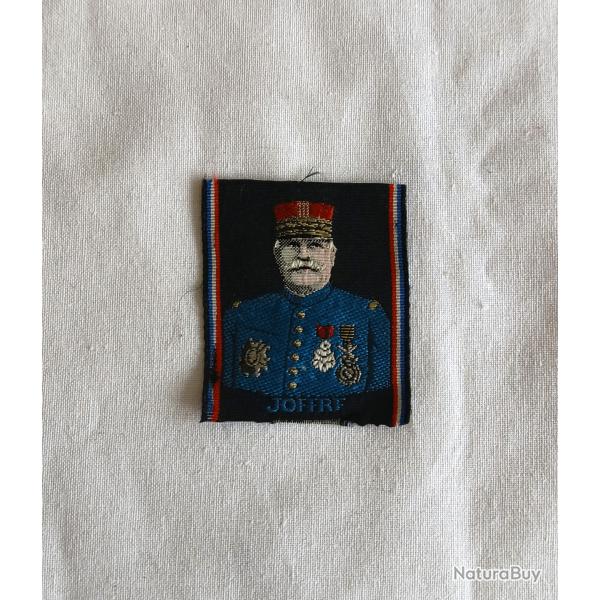 Insigne de journ�e - FR246402a  Mar�chal Joffre