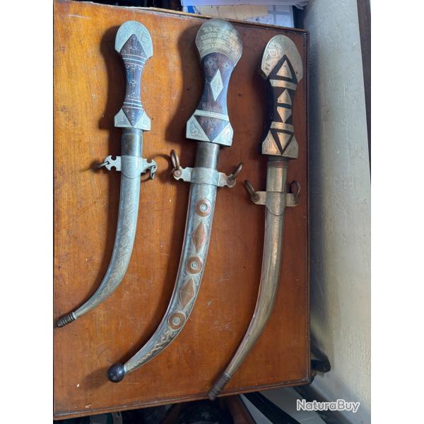 Lot 3 poignards d'apparat s-officiers AMT Mauritanie argent cuivre laiton nominatif