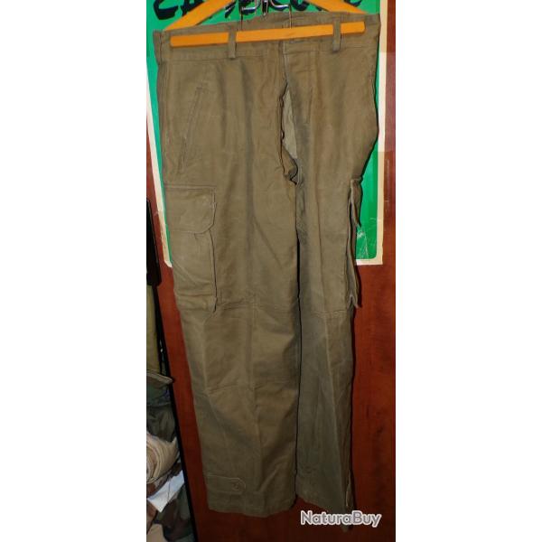 PANTALON TTA MODELE 47/54 DE L'ARMEE FRANCAISE TAMPON DE 1954  INDOCHINE , TAILLE MILITAIRE 33 SOIT