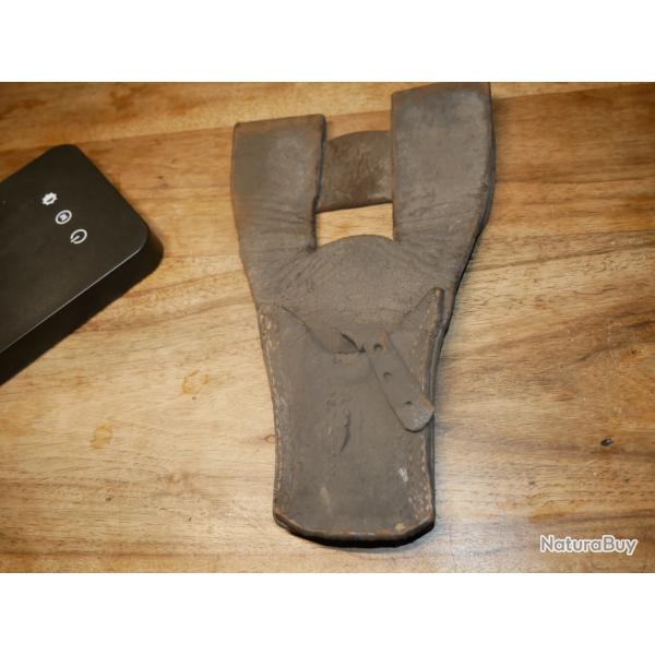 Porte fourreau de ba�onnette GRAS � restaurer