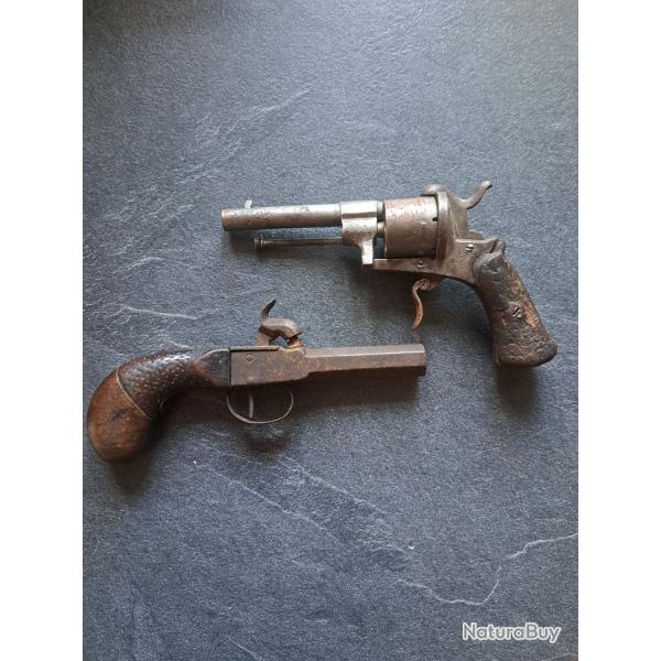 Lot de pistolet lefaucheux et a coffre