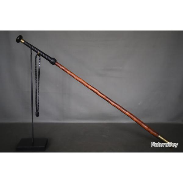 Art populaire Basque - Canne makhila de l'atelier Ainciart - Larressore, 1888