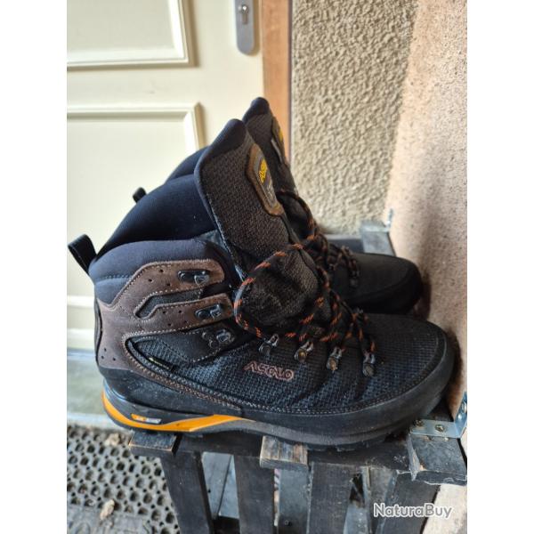 Chaussure ASOLO pointure 46.