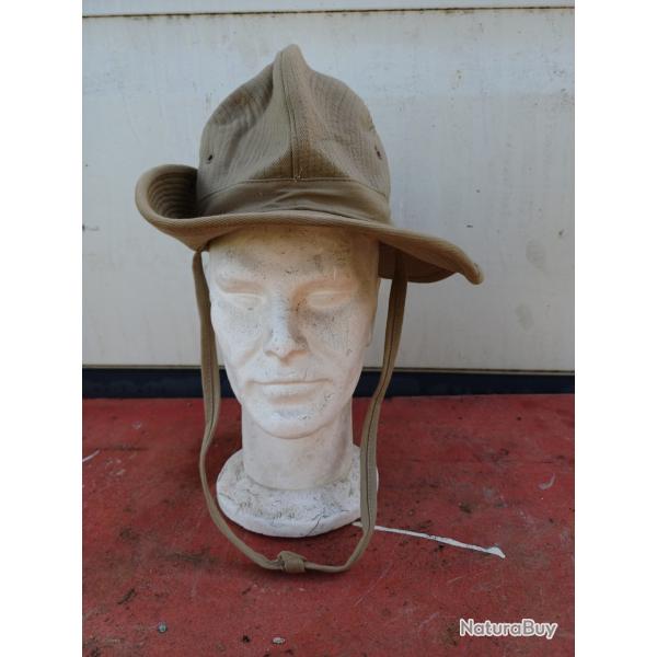 Chapeau Militaria Indochine , Vietnam , etc ..............