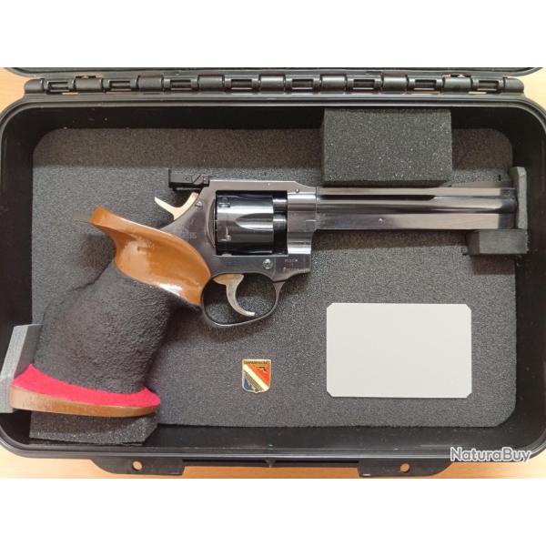 manurhin  MR 32  MATCH et contrepoids.