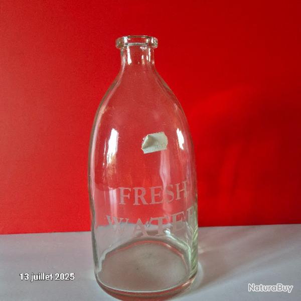 Bouteille � eau fra�che en verre assez �pais, neuve, 3 litres