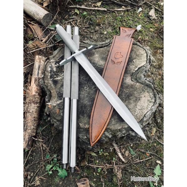 �pieux de grande chasse d�montable en inox / lame acier carbone  ( le solitaire )