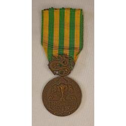 M&eacute;daille campagne Indochine CEFEO guerre