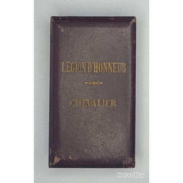 Boite vide pour Ordre de chevalier de L�gion d'honneur 3�me Rep.