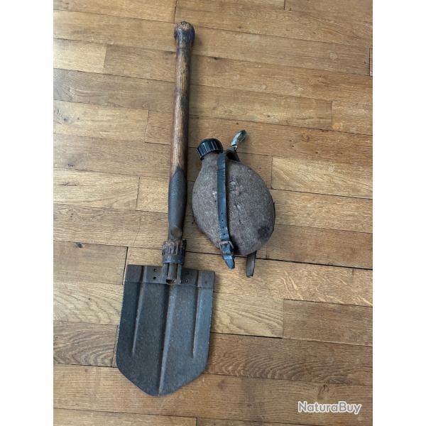 Lot pelle + gourde WW2
