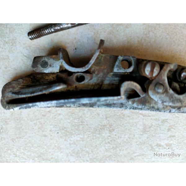 PISTOLET DE PARECHAUSSEE MODELE 1770-PLATINE