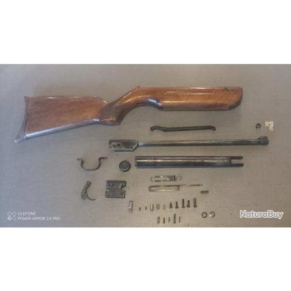 Lot de pi�ces carabine � plomb Walther mod�le 52