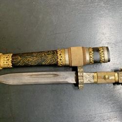SUPERBE COUTEAU TRADITIONNEL TIBETAIN DES ANNEES 1930/40, FINEMENT ET ENTIEREMENT DECORE
