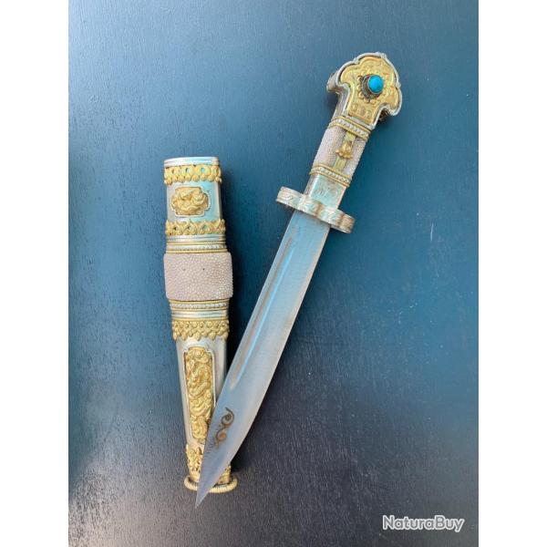 BEAU COUTEAU TRADITIONNEL TIBETAIN DES ANNEES 1960, FINEMENT ET ENTIEREMENT DECORE