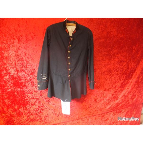 Ancien costume militaire. Veste militaire                                                        (3)