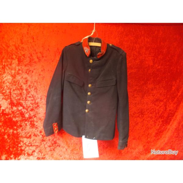 Ancien costume militaire. Veste militaire                                                        (5)