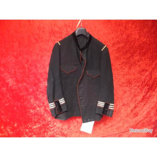Ancien costume militaire.  Vestes militaire                                              (A5)
