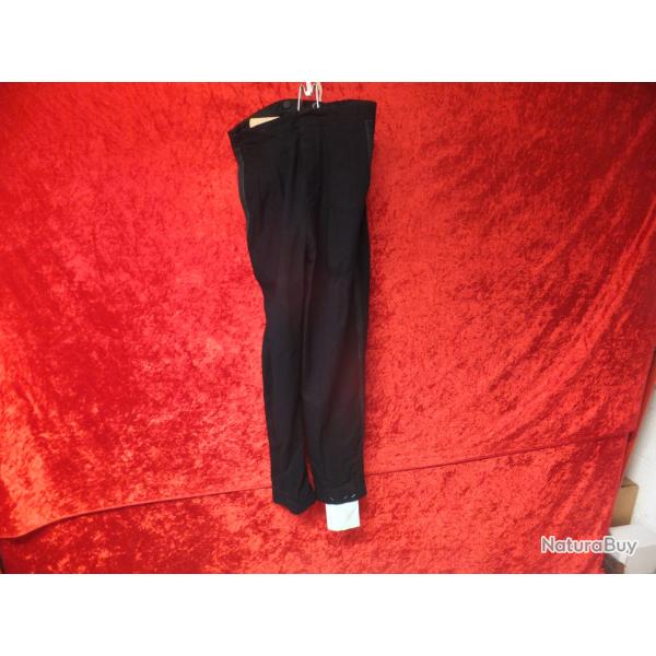 Ancien costume militaire.  pantalon militaire                                              (B3)